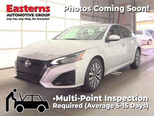 Brilliant Silver Metallic 2023 Nissan Altima 2.5 SV