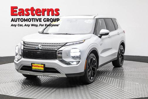 2023 Mitsubishi Outlander PHEV SE S-AWC
