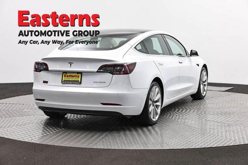 Pearl White Multi-Coat 2020 Tesla Model 3 Performance