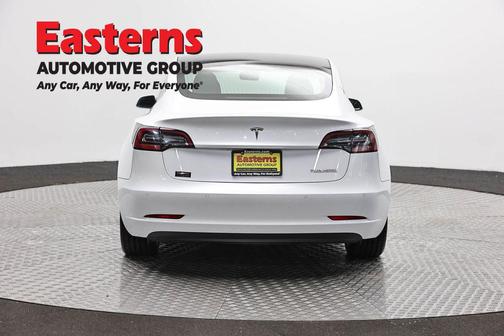 Pearl White Multi-Coat 2020 Tesla Model 3 Performance