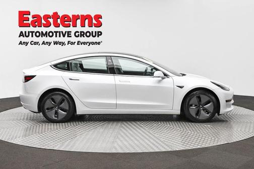 Pearl White Multi-Coat 2019 Tesla Model 3 Long Range