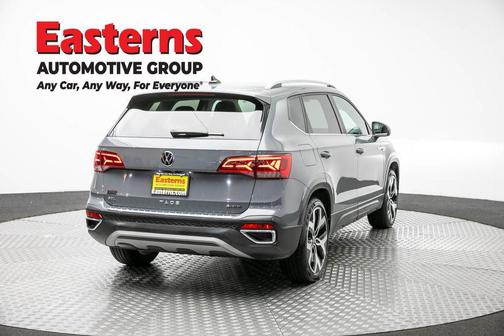 Gray 2023 Volkswagen Taos 1.5T SEL