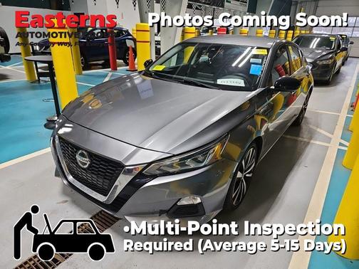 Gun Metallic 2022 Nissan Altima SR FWD