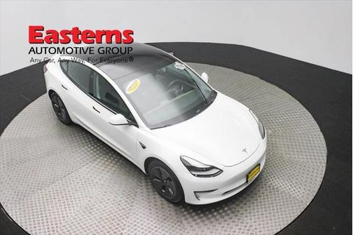 2022 Tesla Model 3 Standard Range