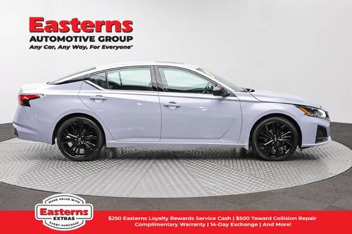 Gray Sky Pearl 2023 Nissan Altima SR FWD