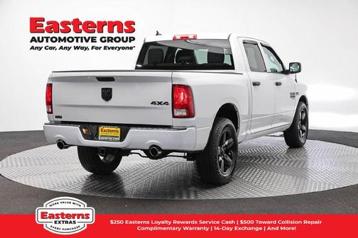 Bright White Clearcoat 2019 RAM 1500 Express