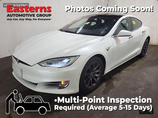Pearl White Multi-Coat 2018 Tesla Model S
