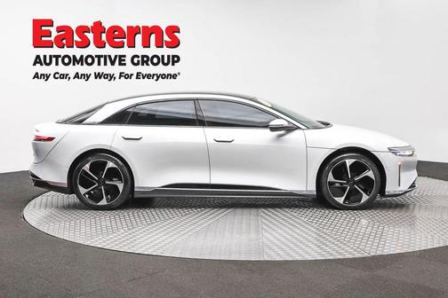 Stellar White Metallic 2023 Lucid Air Pure