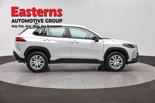 Wind Chill Pearl 2023 Toyota Corolla Cross L