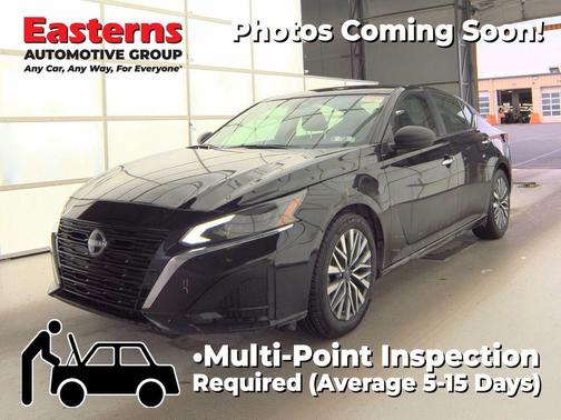 Super Black Clearcoat 2025 Nissan Altima 2.5 SV