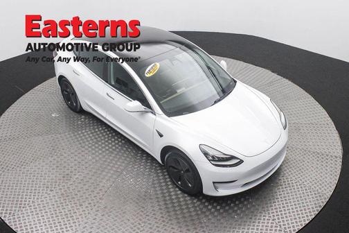 Pearl White Multi-Coat 2019 Tesla Model 3 Standard Range Plus