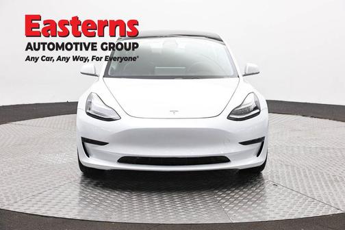 Pearl White Multi-Coat 2019 Tesla Model 3 Standard Range Plus