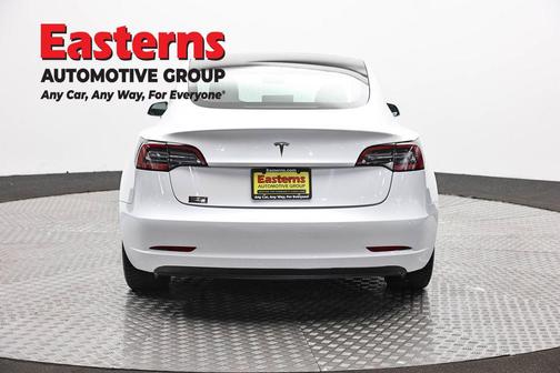 Pearl White Multi-Coat 2019 Tesla Model 3 Standard Range Plus