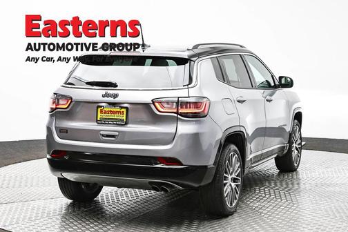 Billet Silver Metallic Clearcoat 2022 Jeep Compass Limited