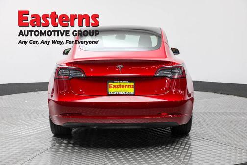 2022 Tesla Model 3 Standard Range
