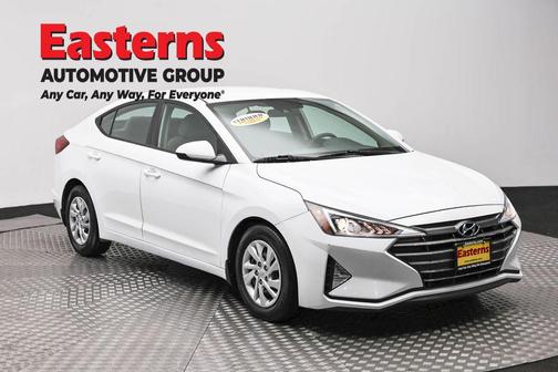 Quartz White Pearl 2020 Hyundai ELANTRA SE