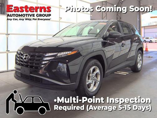 2022 Hyundai TUCSON SE