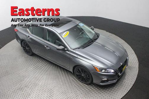 2022 Nissan Altima SR FWD