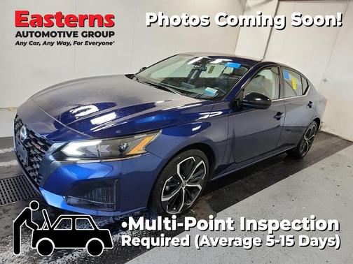 2023 Nissan Altima SR FWD