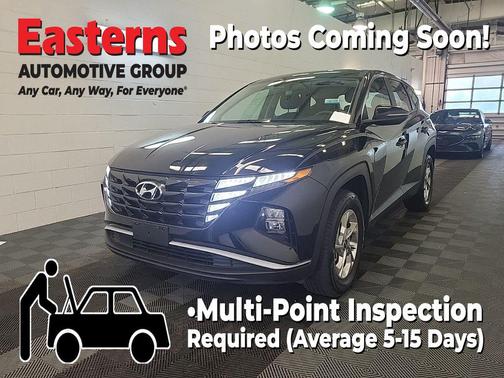 2022 Hyundai TUCSON SE