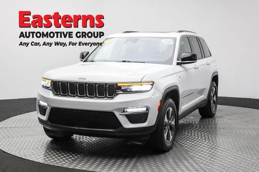 2022 Jeep Grand Cherokee 4xe Base