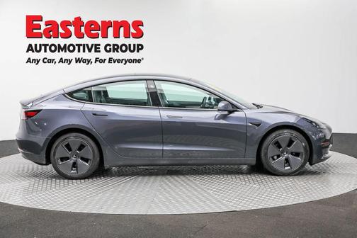 2023 Tesla Model 3 Standard Range