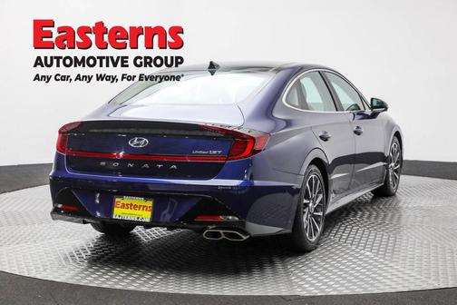 2022 Hyundai SONATA Limited