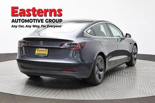 Gray 2018 Tesla Model 3 Long Range