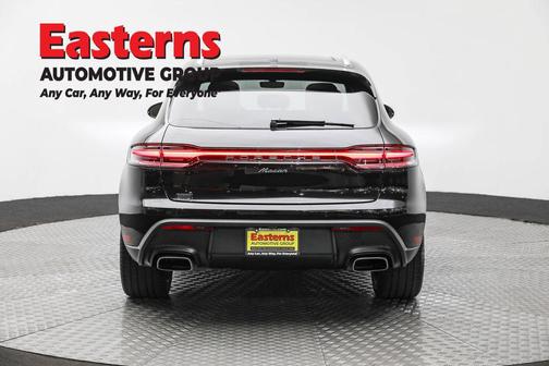 2024 Porsche Macan Base