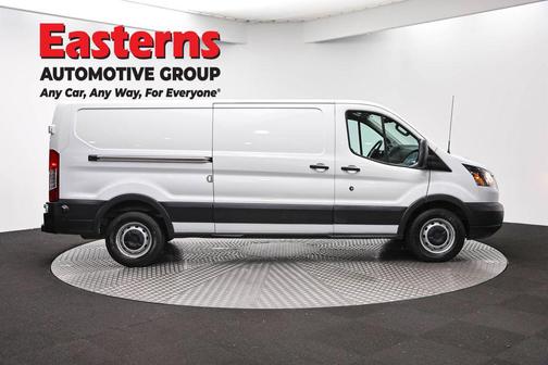 Oxford White 2017 Ford Transit-350 Base