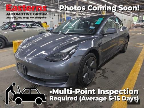 Gray 2022 Tesla Model 3 Long Range