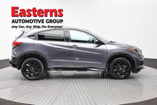 Modern Steel Metallic 2021 Honda HR-V AWD Sport