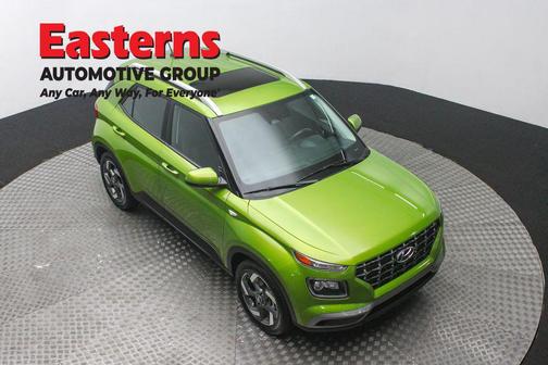 2024 Hyundai VENUE SEL