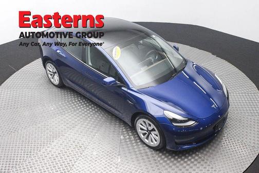Deep Blue Metallic 2022 Tesla Model 3 Long Range