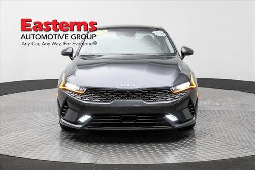 2022 Kia K5 EX