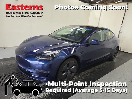 2022 Tesla Model 3 Standard Range