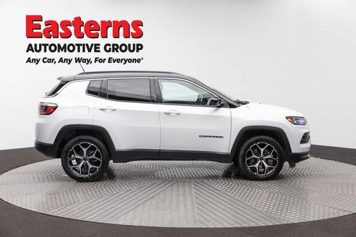 Bright White Clearcoat 2025 Jeep Compass Limited