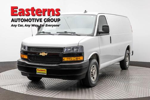 Summit White 2021 Chevrolet Express 2500 Work Van