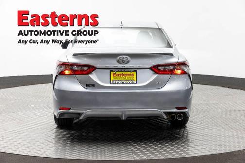 Celestial Silver Metallic 2022 Toyota Camry SE