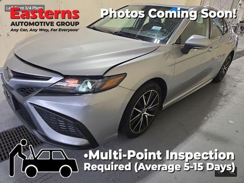 Celestial Silver Metallic 2022 Toyota Camry SE