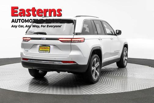 Bright White Clearcoat 2023 Jeep Grand Cherokee 4xe Base