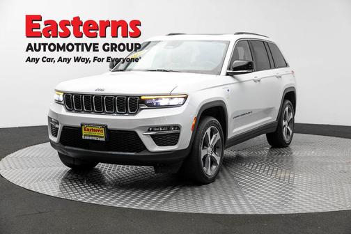 Bright White Clearcoat 2023 Jeep Grand Cherokee 4xe Base