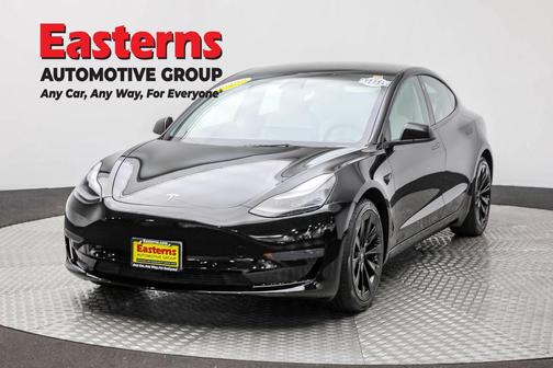 2022 Tesla Model 3 Standard Range