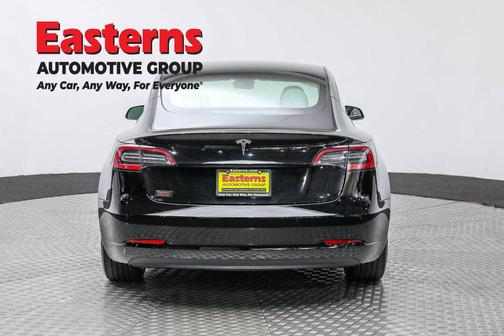 2022 Tesla Model 3 Standard Range