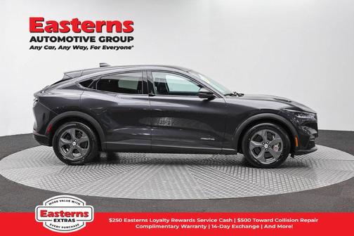 Dark Matter Gray Metallic 2022 Ford Mustang Mach-E Select