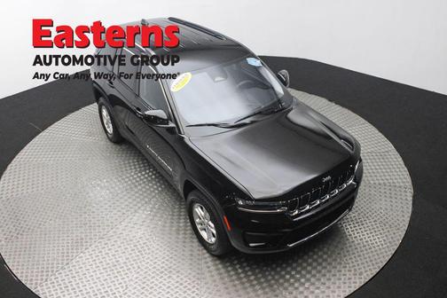 2023 Jeep Grand Cherokee Laredo