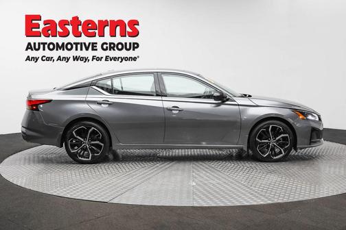 2023 Nissan Altima SR Intelligent AWD