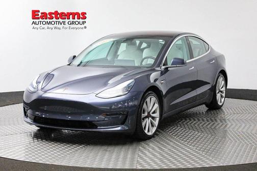 Silver 2018 Tesla Model 3 Long Range