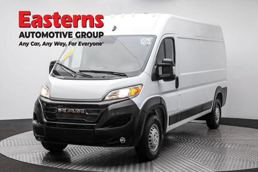 2025 RAM ProMaster 2500 Tradesman