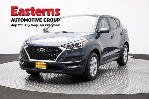 2021 Hyundai TUCSON SE